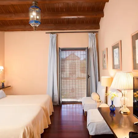 La Del Moro Hotell